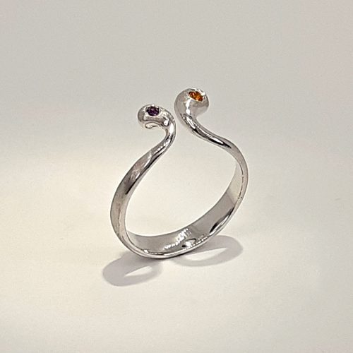 Anillo Madreselva - Blanca Piedra